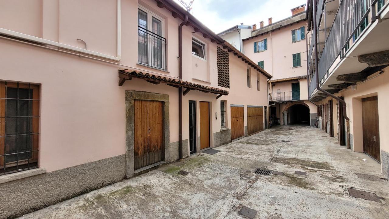 Dimora Larius Appartement Como Buitenkant foto